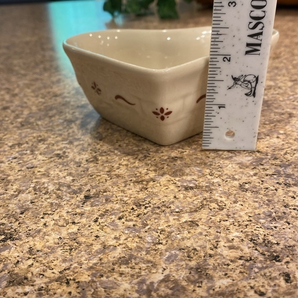 Longaberger Small Heart Vitrified Pottery Dish Red and Ivory - Picture 6 of 17